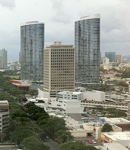 Moana Pacific Towers (East and West)